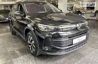 Volkswagen Tiguan 2025 Life