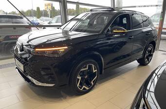 Volkswagen Tiguan 2025 R-Line+