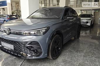 Volkswagen Tiguan 2025 R-Line+