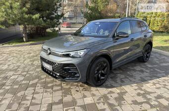 Volkswagen Tiguan 2025 R-Line+