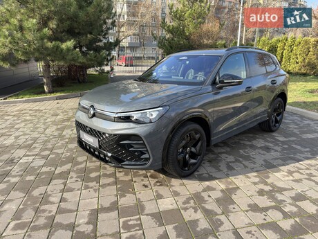 Volkswagen Tiguan 2025