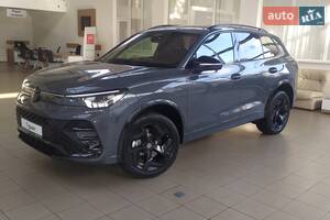 Volkswagen Tiguan R-Line+