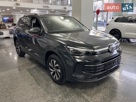 Volkswagen Tiguan 2025