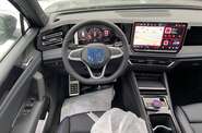 Volkswagen Tiguan R-Line+
