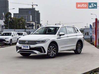 Volkswagen Tiguan 2024 R-Line