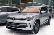 Volkswagen Tiguan - фото 1