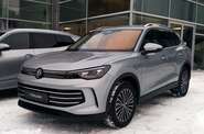 Volkswagen Tiguan - фото 3