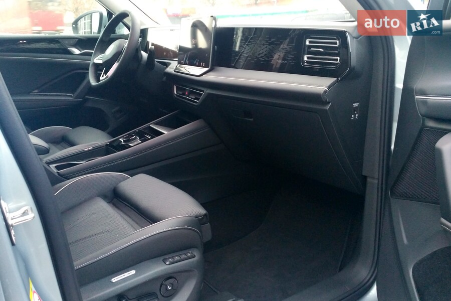 Volkswagen Tiguan - фото 21