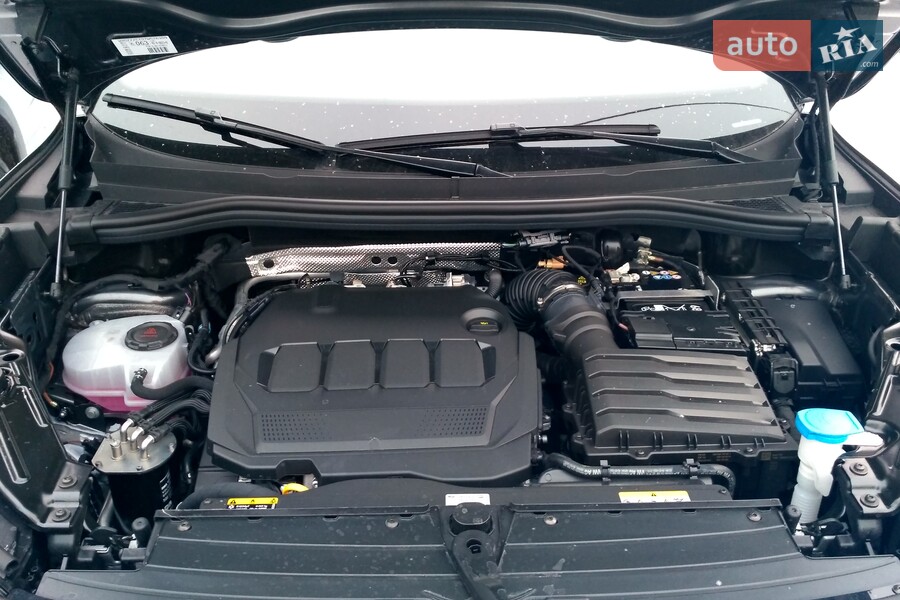 Volkswagen Tiguan - фото 36