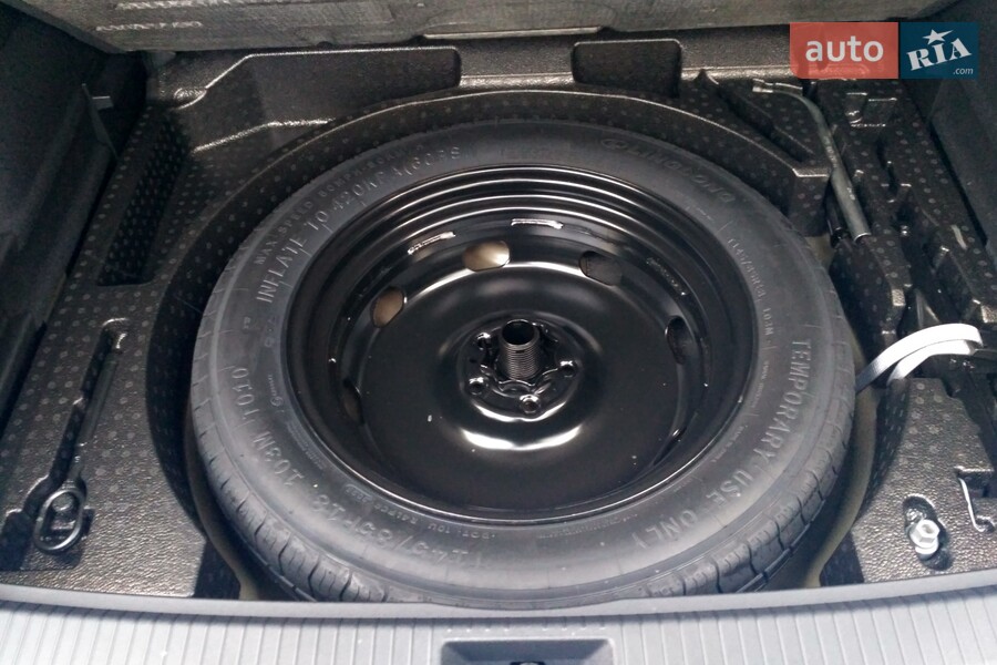 Volkswagen Tiguan - фото 34