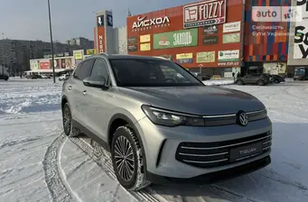 Volkswagen Tiguan Elegance 2.0 TDI DSG (193 к.с.) 4motion Фото 2