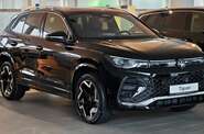 Volkswagen Tiguan R-Line+