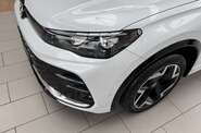 Volkswagen Tiguan - фото 9