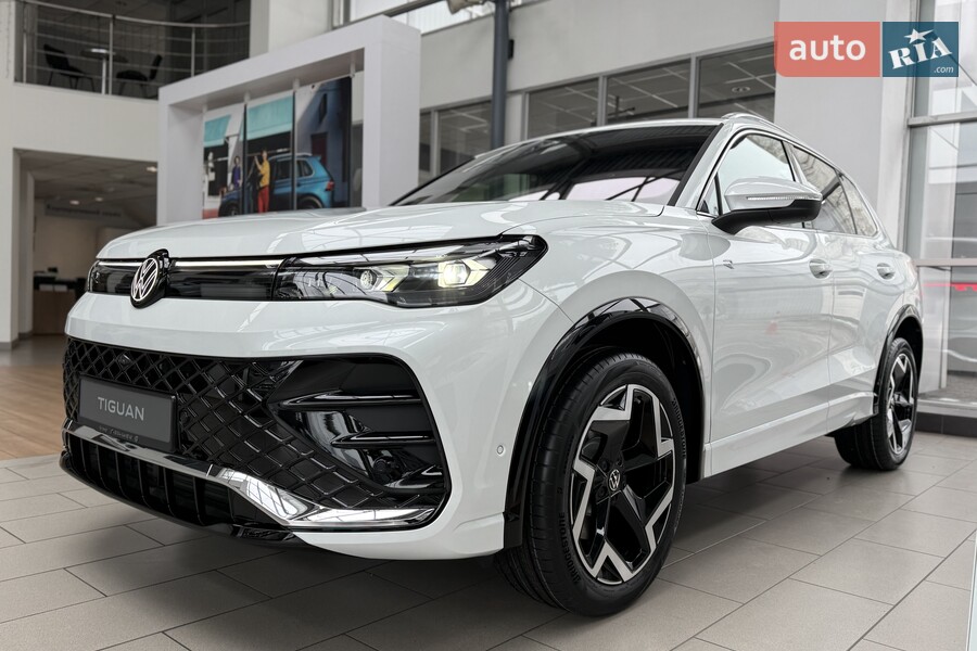 Volkswagen Tiguan - фото 2