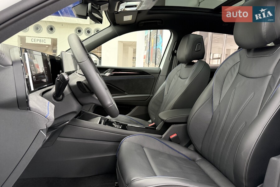 Volkswagen Tiguan - фото 16