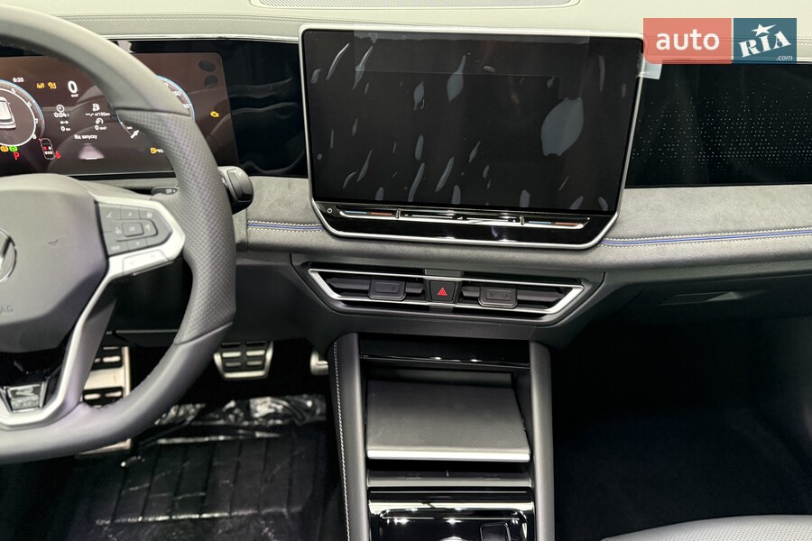 Volkswagen Tiguan - фото 22