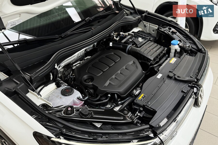 Volkswagen Tiguan - фото 31