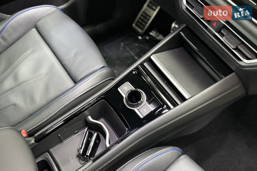 Volkswagen Tiguan - фото 28