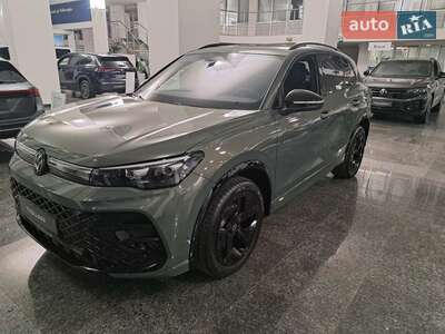 Volkswagen Tiguan 2025 R-Line+