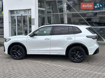 Volkswagen Tiguan 2025 R-Line+