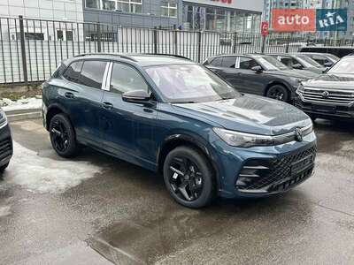 Volkswagen Tiguan 2025 R-Line