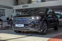 Volkswagen Touareg Base