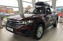 Volkswagen Touareg Base