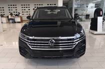 Volkswagen Touareg Base