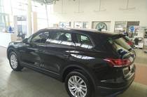 Volkswagen Touareg Base