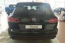 Volkswagen Touareg Base