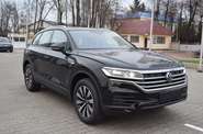 Volkswagen Touareg Base