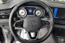 Volkswagen Touareg Base