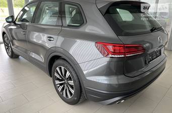 Volkswagen Touareg 2023 Base