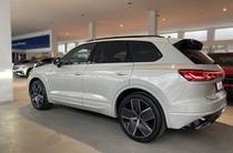 Volkswagen Touareg R-Line Platinum+