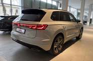 Volkswagen Touareg R-Line Platinum+