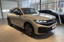 Volkswagen Touareg R-Line Platinum+