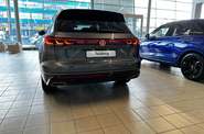 Volkswagen Touareg R-Line Platinum