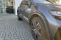 Volkswagen Touareg R-Line Platinum