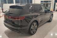 Volkswagen Touareg R-Line Platinum+