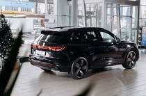 Volkswagen Touareg R-Line Platinum