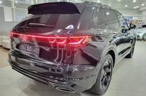 Volkswagen Touareg R-Line Platinum