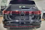 Volkswagen Touareg R-Line Platinum