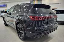 Volkswagen Touareg R-Line Platinum