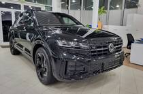 Volkswagen Touareg R-Line Platinum