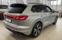 Volkswagen Touareg R-Line Platinum