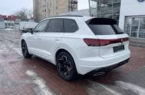 Volkswagen Touareg R-Line Platinum