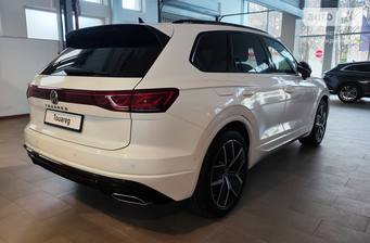 Volkswagen Touareg 2023 R-Line Platinum+