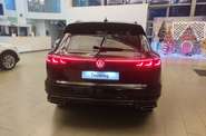 Volkswagen Touareg R-Line Platinum