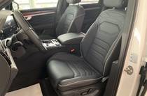 Volkswagen Touareg R-Line Platinum+