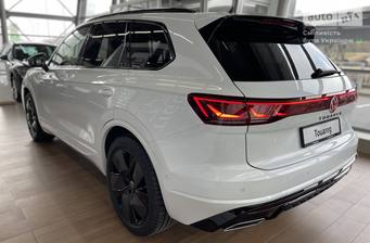 Volkswagen Touareg 2023 R-Line Platinum+